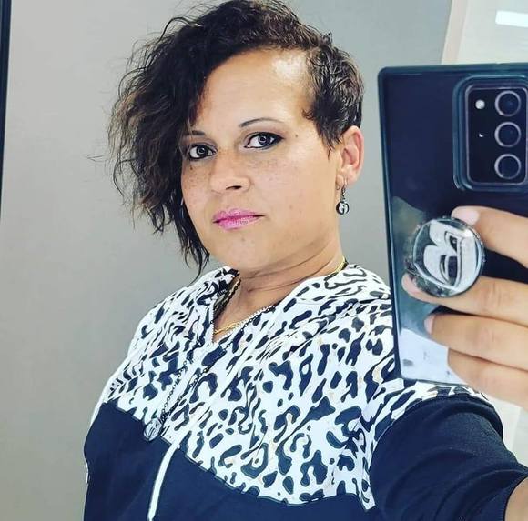 Meet your Posher, Jamie - Picture 1 of 1